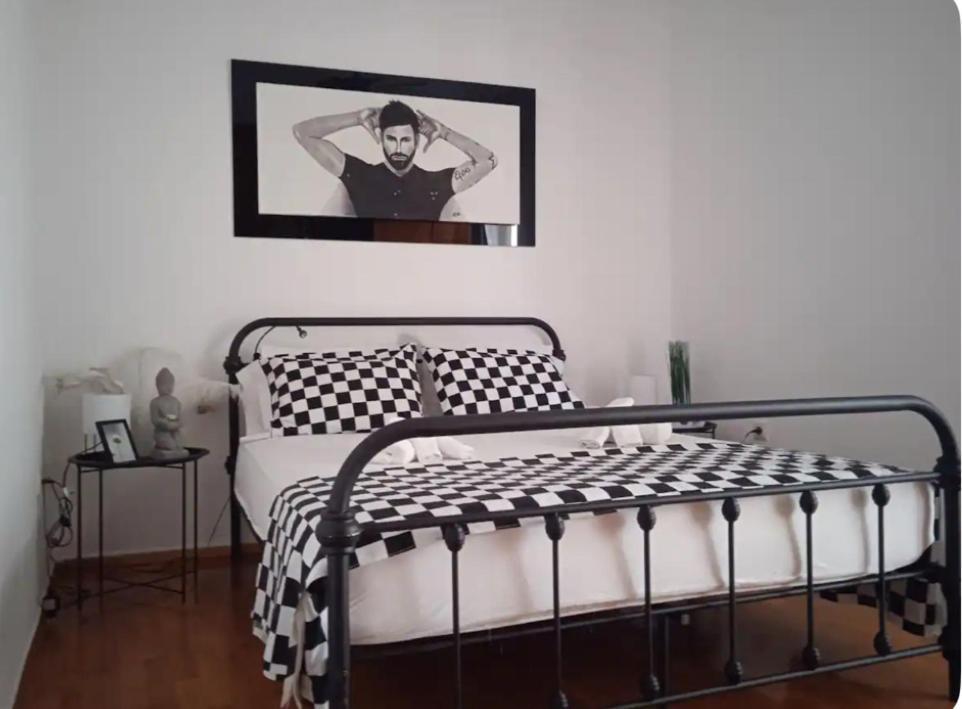 Nicko'S Room Пирея Екстериор снимка